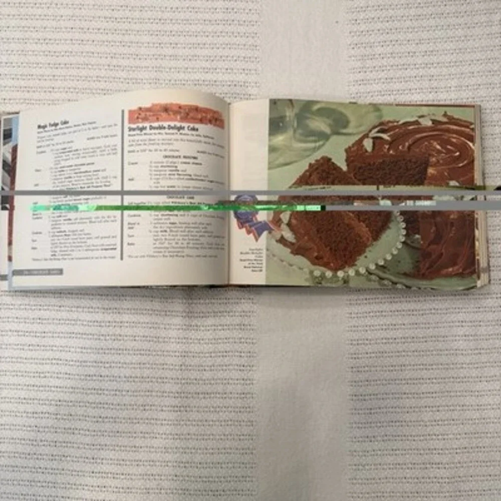 PILLSBURY's BEST OF THE BAKE-OFF COLLECTION Hardcover Book (c) 1959 1000 Recipes